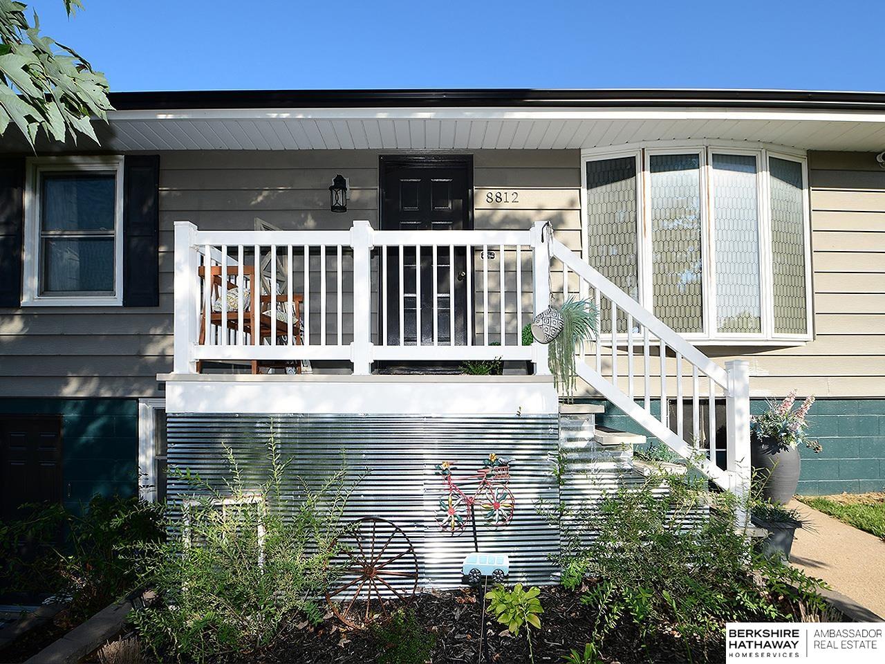 Omaha, Nebraska 68134, United States, 4 Bedrooms Bedrooms, ,3 BathroomsBathrooms,Residential,Active,211382