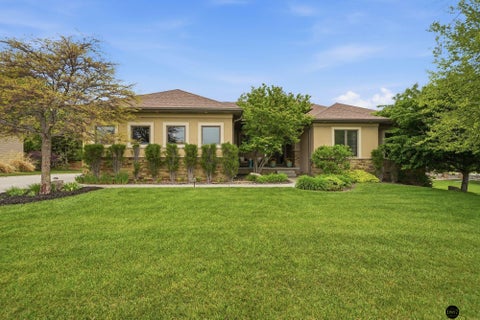 Photo of 9650 Cotswold Lane, Lincoln, NE 68526 (MLS # 22626412)