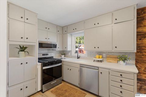 7324 Frederick Avenue, La Vista, NE 68128 - #: 22529982