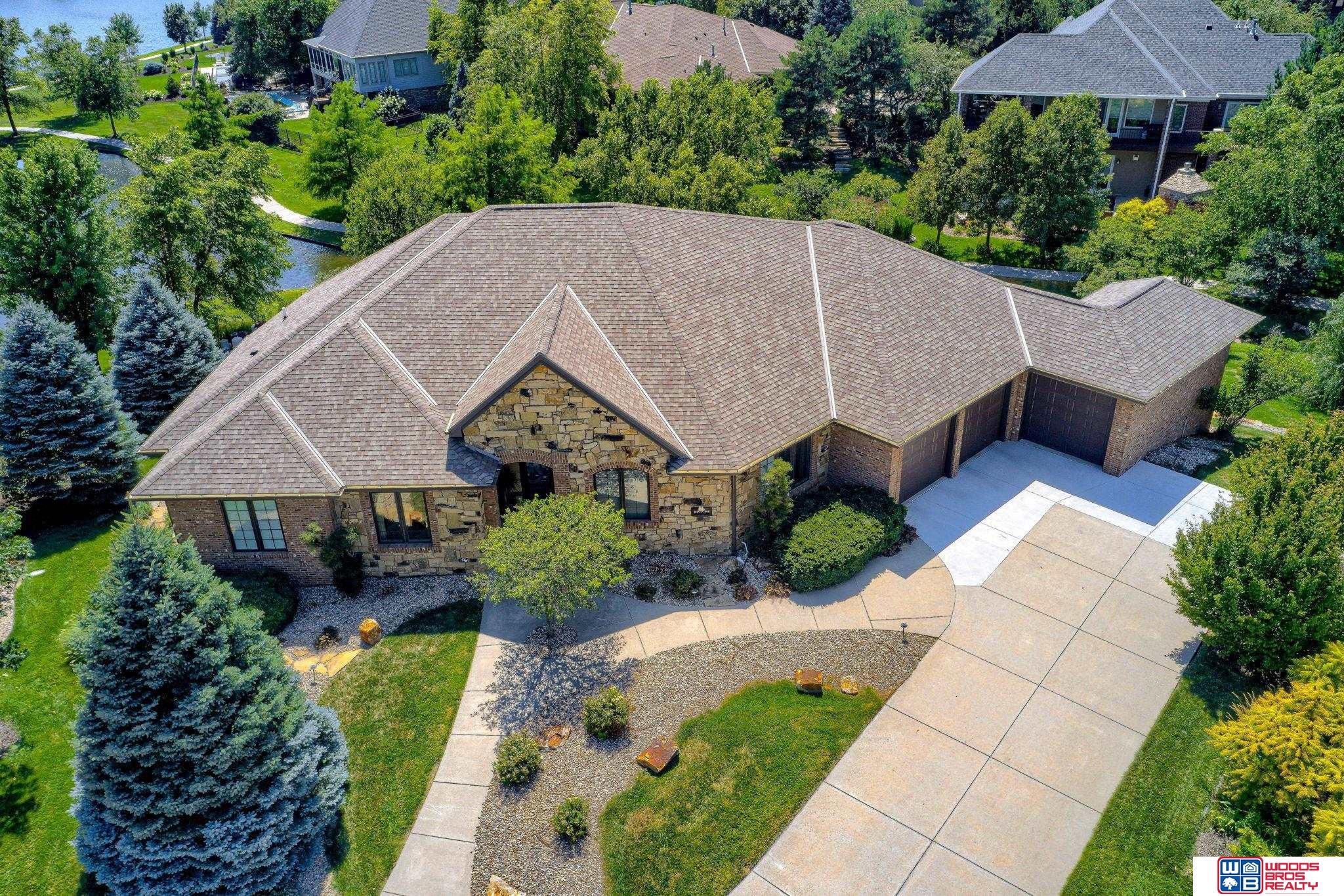 7321 S 96th Court