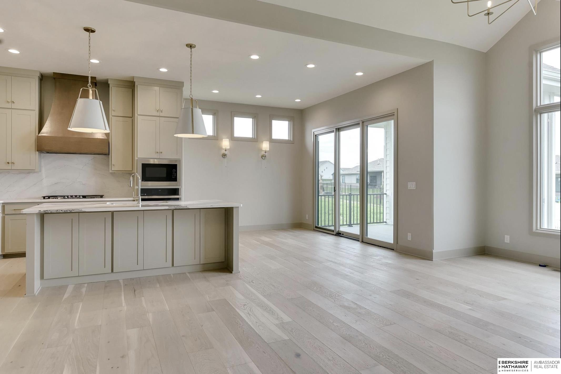 Omaha, Nebraska 68022, United States, 4 Bedrooms Bedrooms, ,3 BathroomsBathrooms,Residential,Active,191954