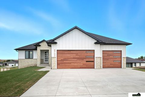 Photo of 8700 Honeybee Lane, Lincoln, NE 68526 (MLS # 22529384)