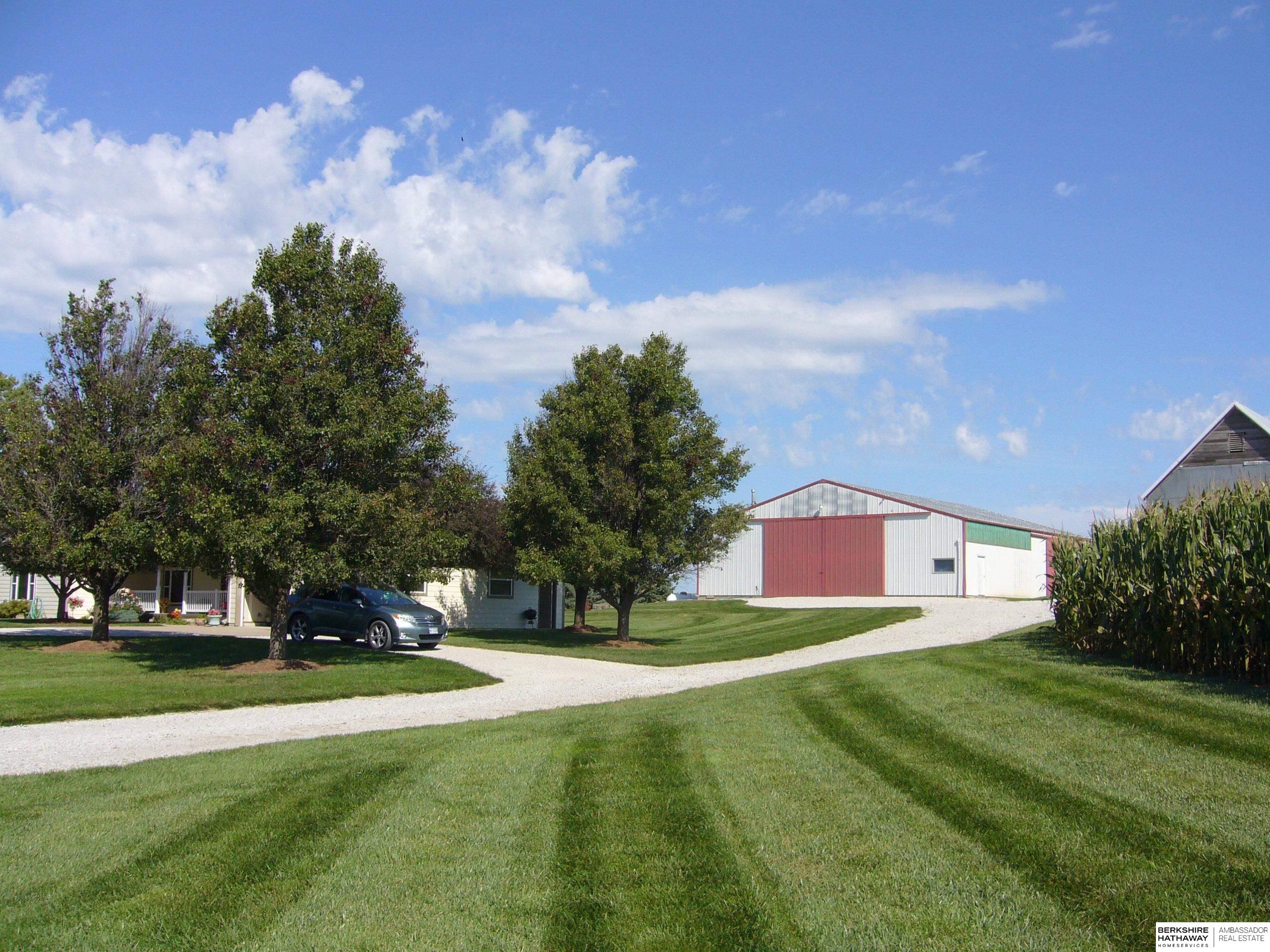 Emerson, Iowa 51533, United States, 3 Bedrooms Bedrooms, ,2 BathroomsBathrooms,Residential,Active,191189