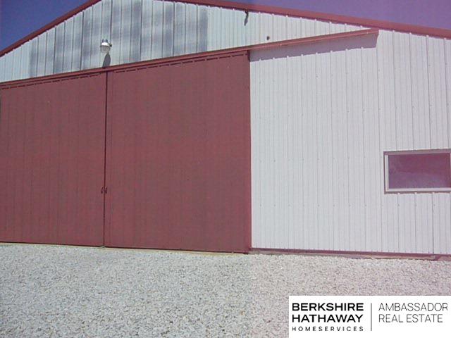 Emerson, Iowa 51533, United States, 3 Bedrooms Bedrooms, ,2 BathroomsBathrooms,Residential,Active,191189