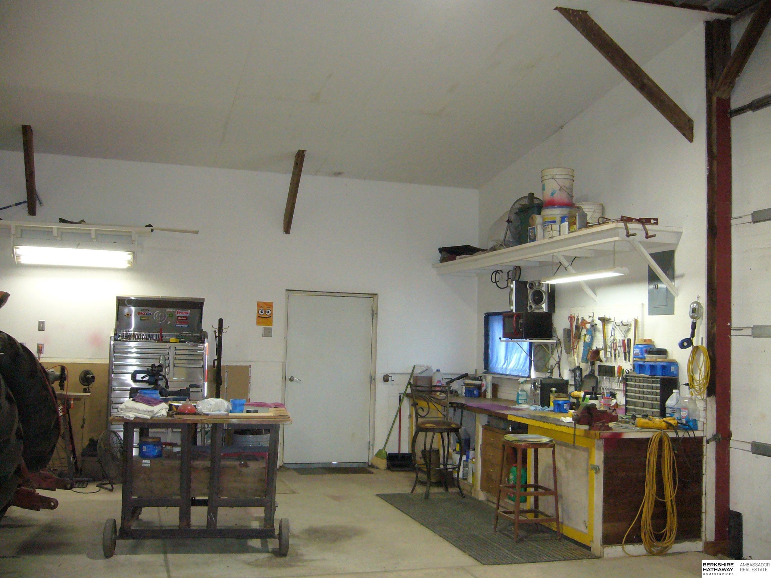 Emerson, Iowa 51533, United States, 3 Bedrooms Bedrooms, ,2 BathroomsBathrooms,Residential,Active,191189