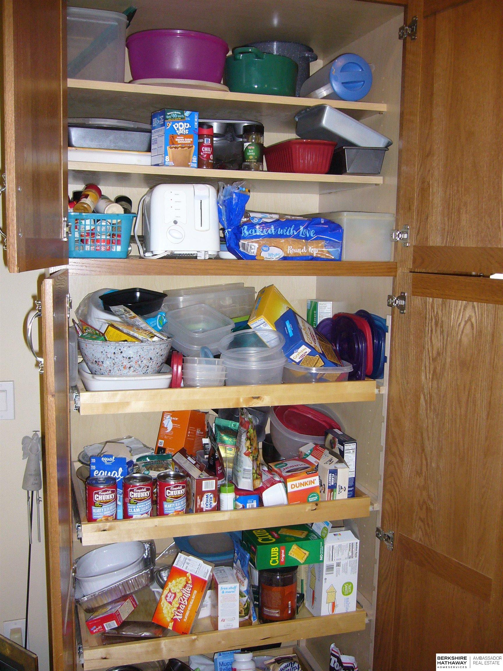 Emerson, Iowa 51533, United States, 3 Bedrooms Bedrooms, ,2 BathroomsBathrooms,Residential,Active,191189