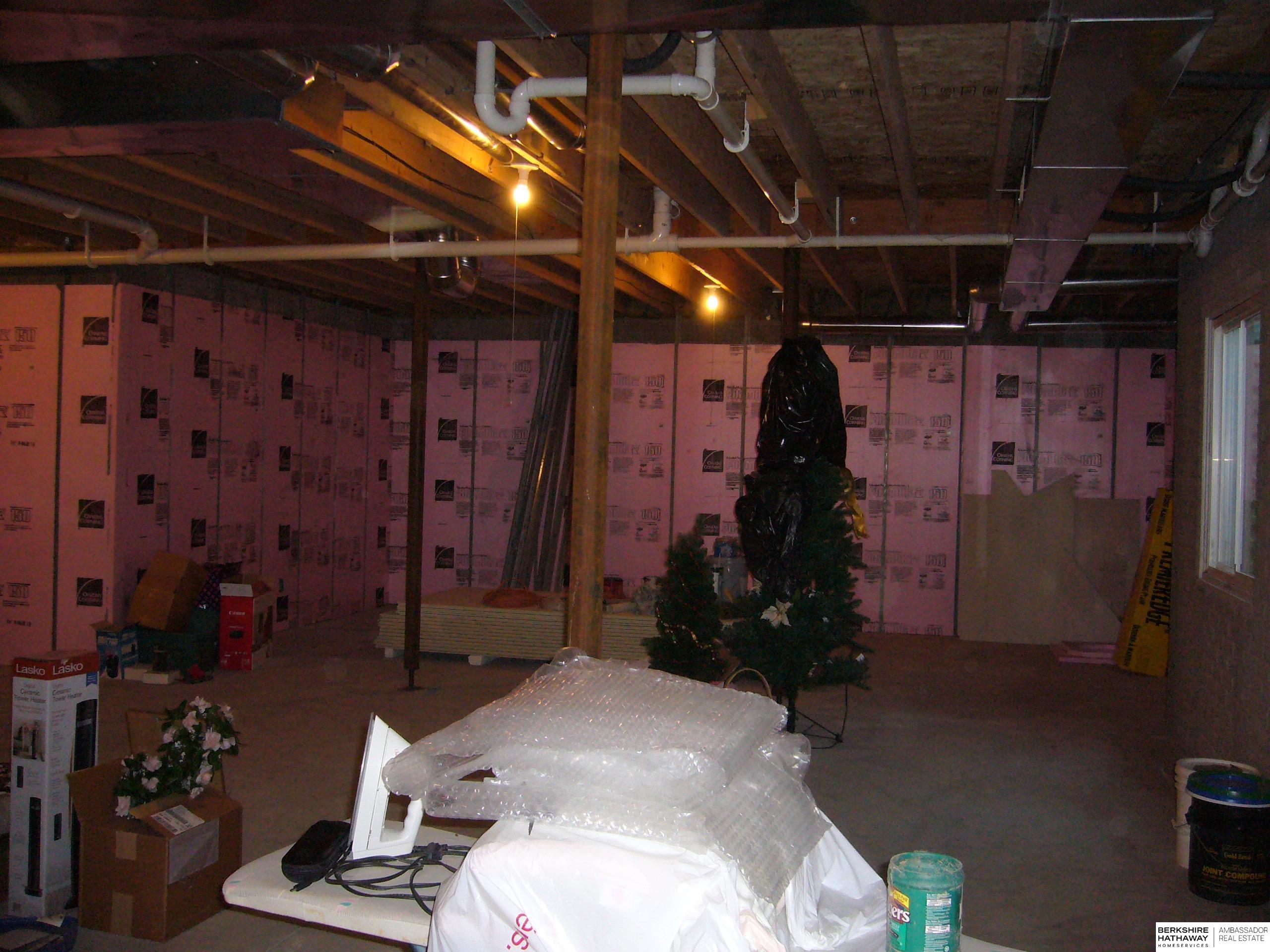 Emerson, Iowa 51533, United States, 3 Bedrooms Bedrooms, ,2 BathroomsBathrooms,Residential,Active,191189