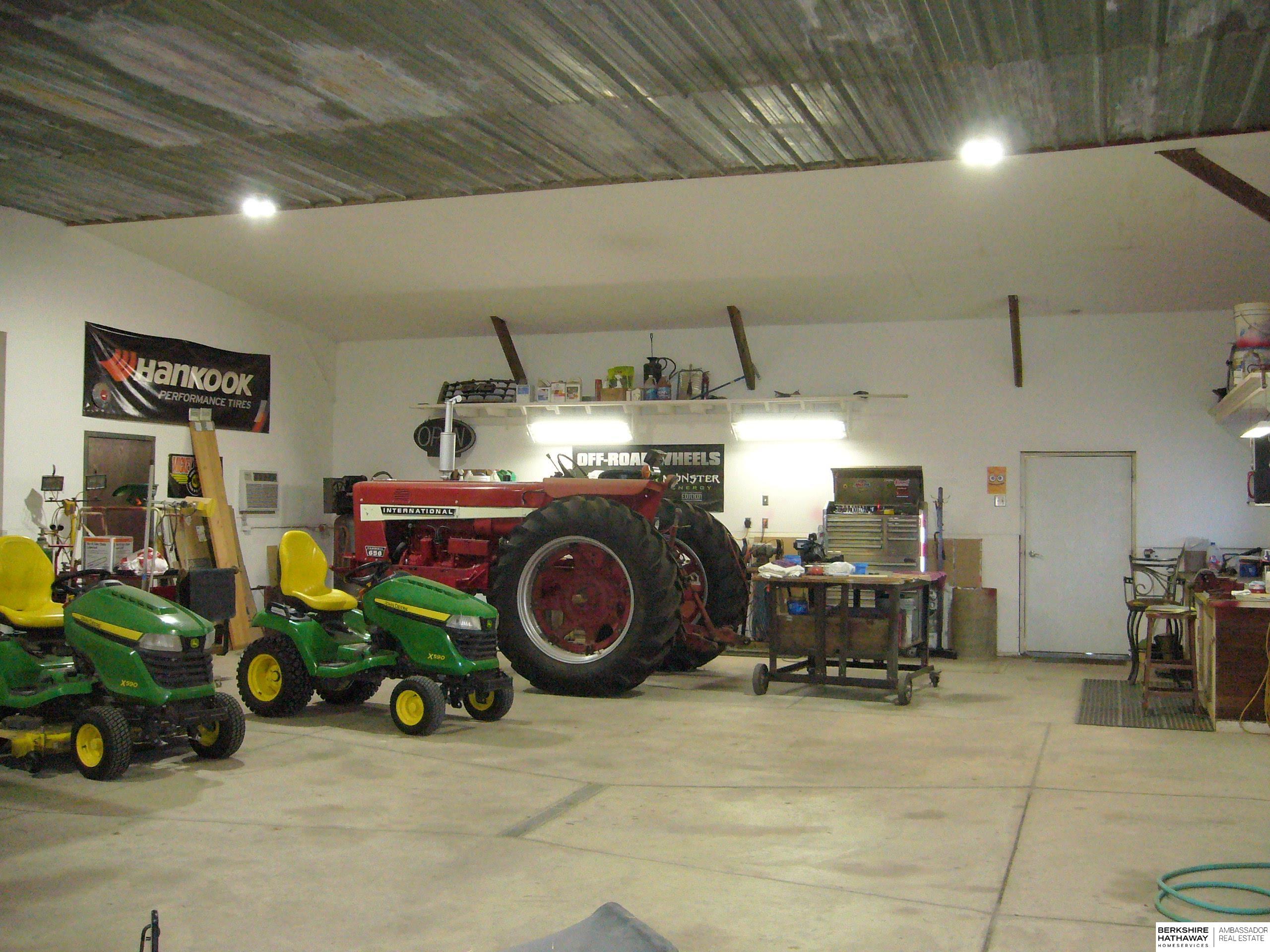 Emerson, Iowa 51533, United States, 3 Bedrooms Bedrooms, ,2 BathroomsBathrooms,Residential,Active,191189