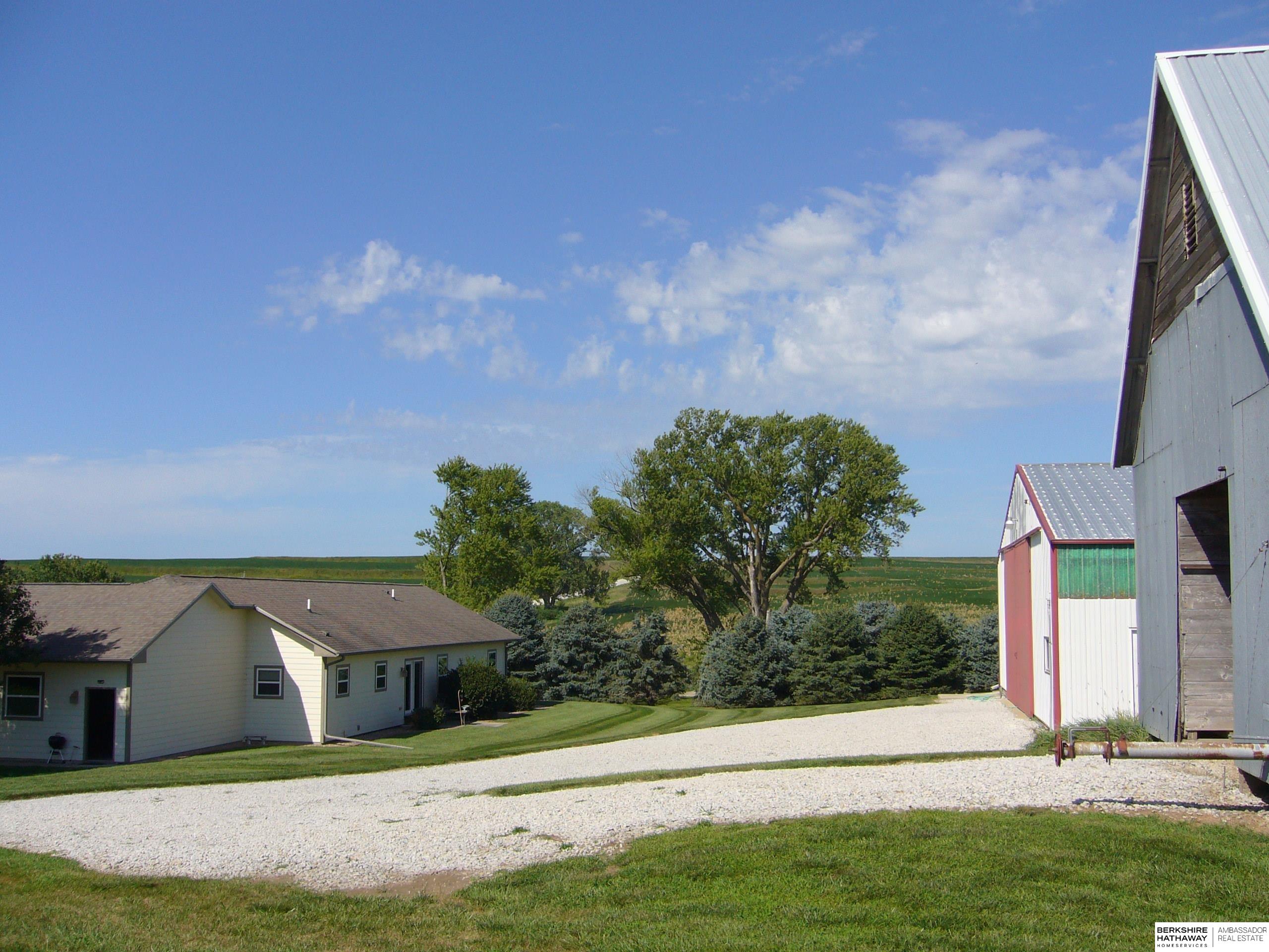 Emerson, Iowa 51533, United States, 3 Bedrooms Bedrooms, ,2 BathroomsBathrooms,Residential,Active,191189