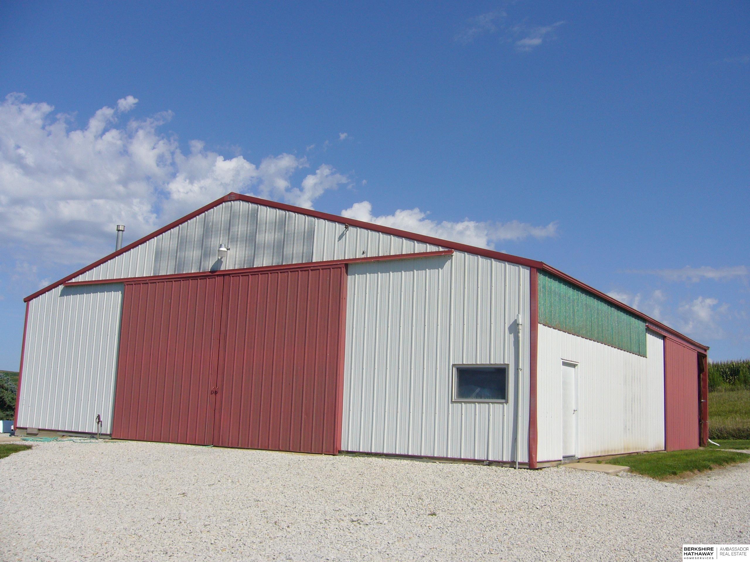 Emerson, Iowa 51533, United States, 3 Bedrooms Bedrooms, ,2 BathroomsBathrooms,Residential,Active,191189