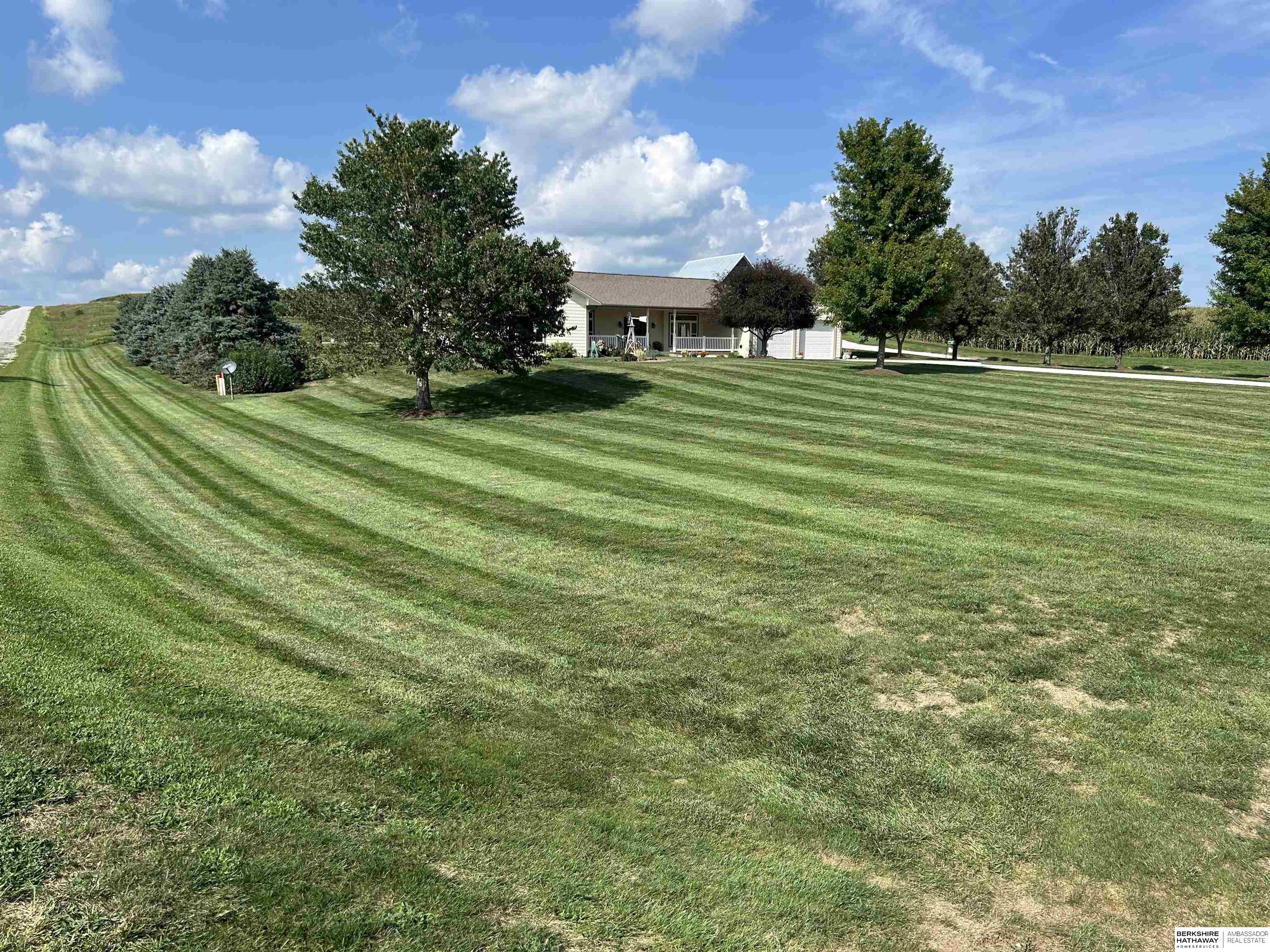 Emerson, Iowa 51533, United States, 3 Bedrooms Bedrooms, ,2 BathroomsBathrooms,Residential,Active,191189