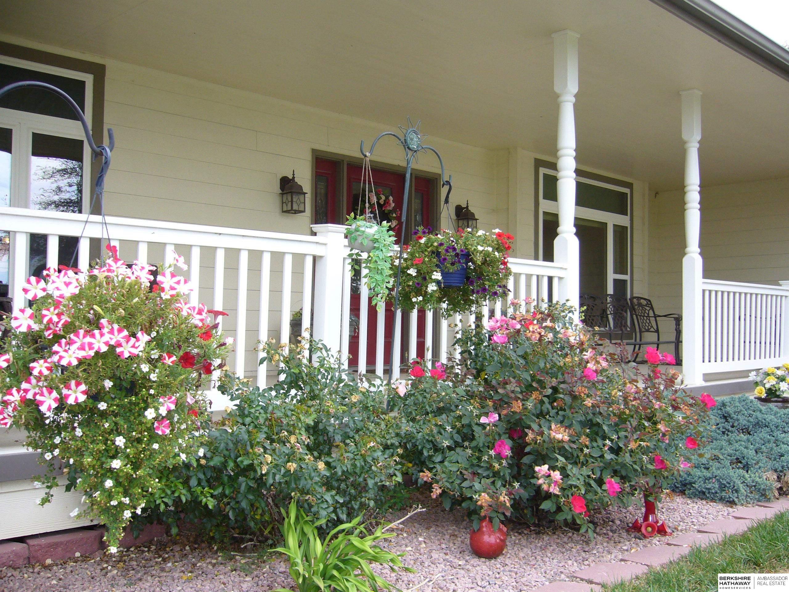 Emerson, Iowa 51533, United States, 3 Bedrooms Bedrooms, ,2 BathroomsBathrooms,Residential,Active,191189