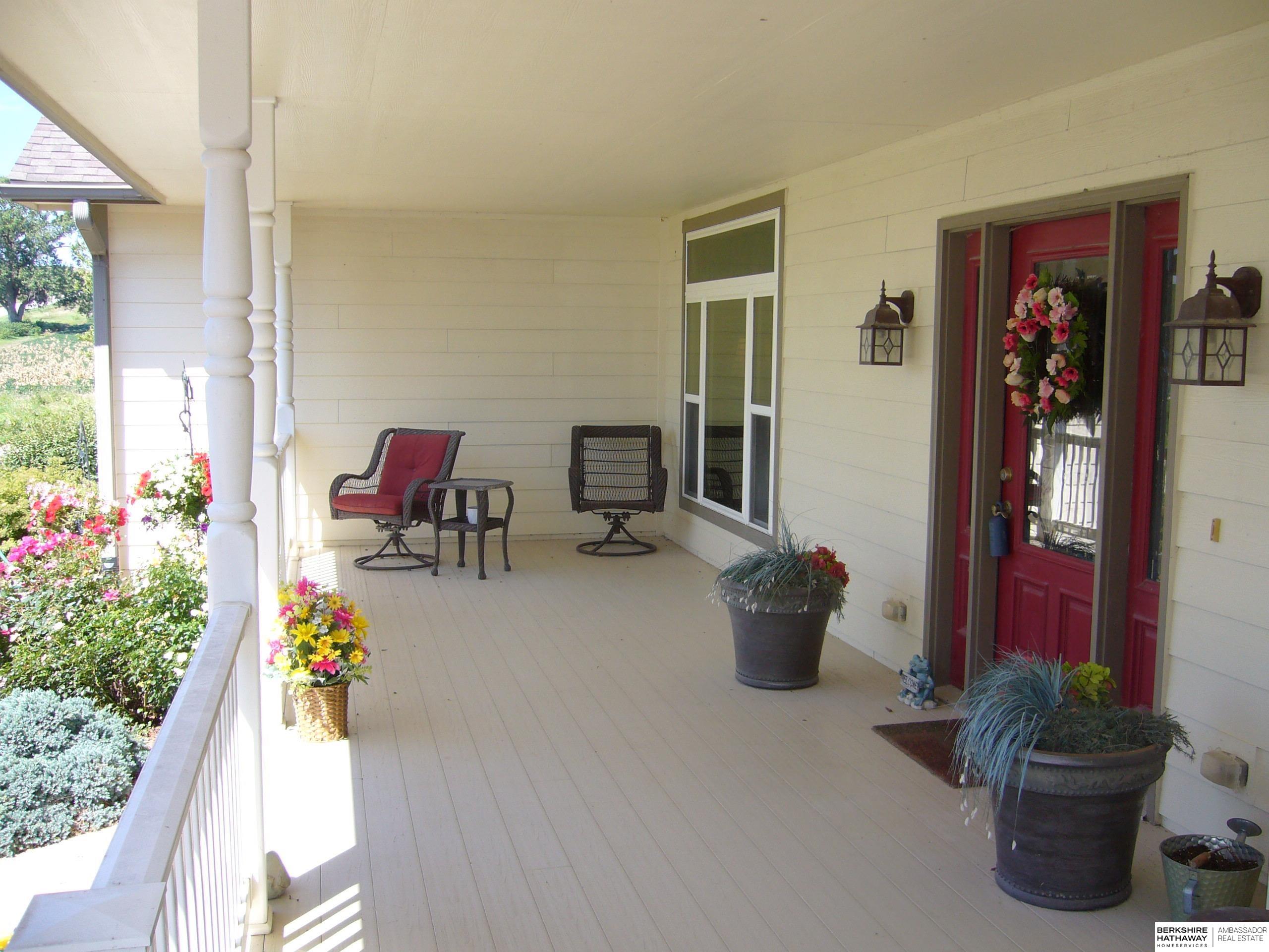 Emerson, Iowa 51533, United States, 3 Bedrooms Bedrooms, ,2 BathroomsBathrooms,Residential,Active,191189