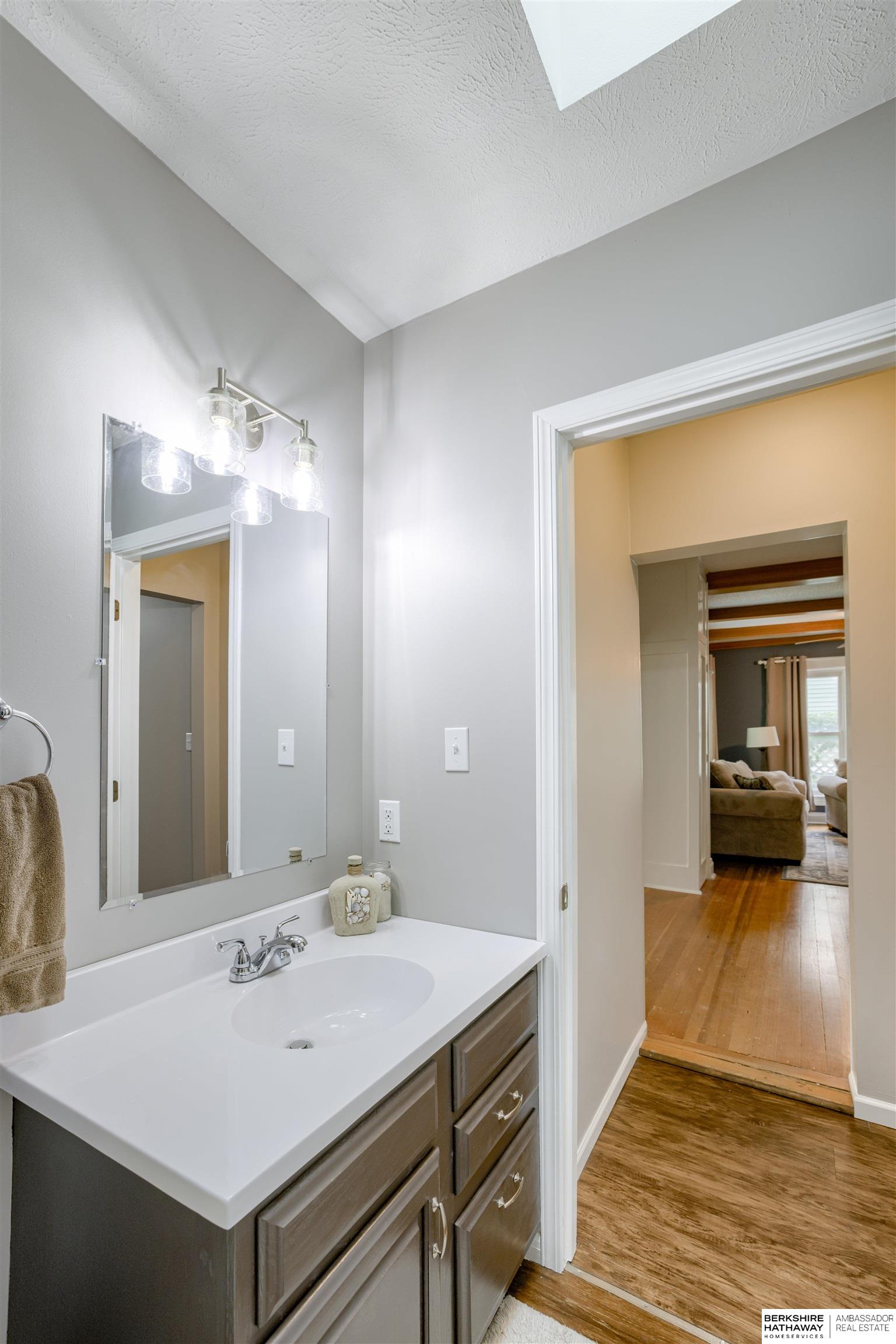 Seward, Nebraska 68434, United States, 4 Bedrooms Bedrooms, ,2 BathroomsBathrooms,Residential,Active,174686