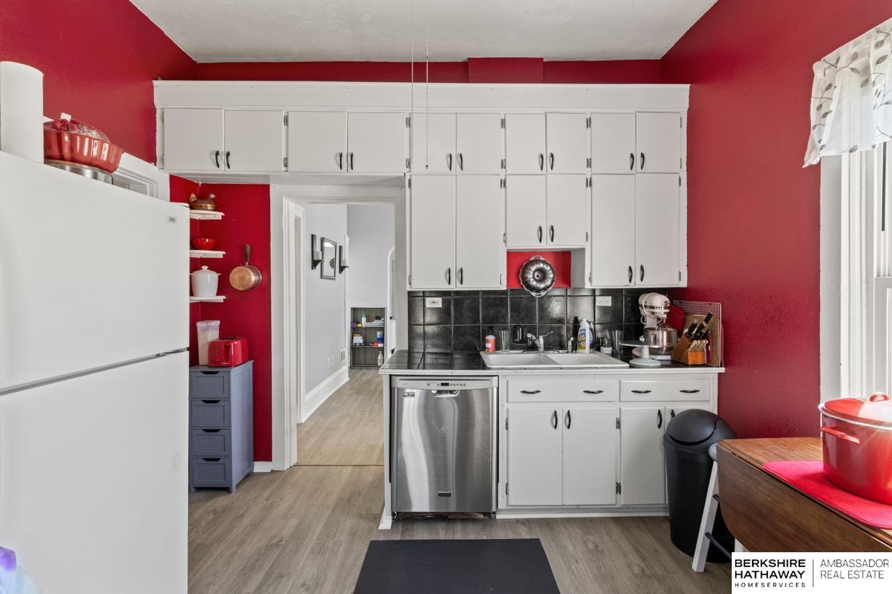 Lincoln, Nebraska 68508, United States, 2 Bedrooms Bedrooms, ,2 BathroomsBathrooms,Residential,Pending,124349