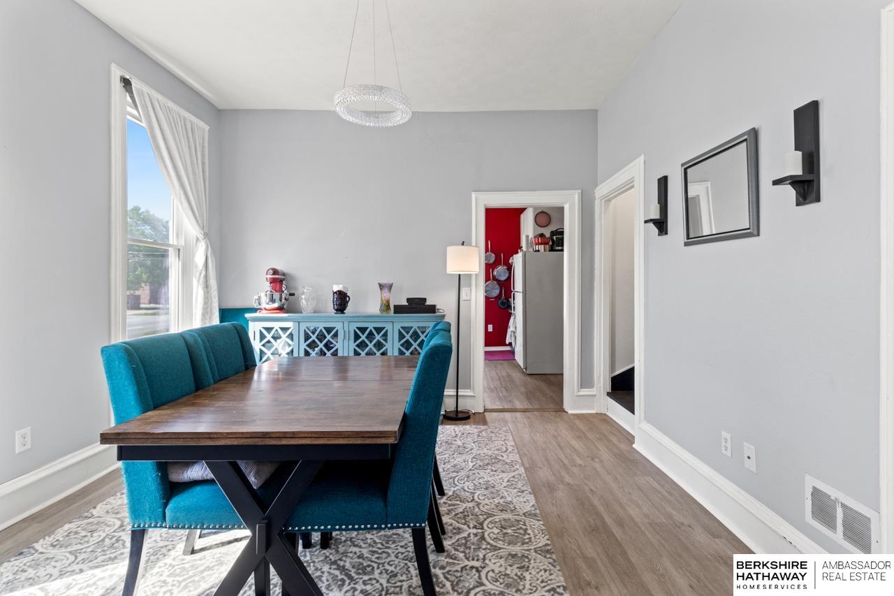 Lincoln, Nebraska 68508, United States, 2 Bedrooms Bedrooms, ,2 BathroomsBathrooms,Residential,Pending,124349