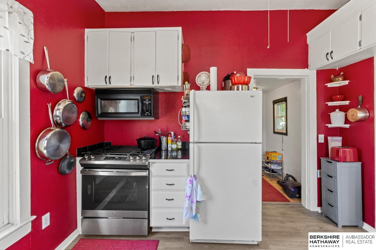 Lincoln, Nebraska 68508, United States, 2 Bedrooms Bedrooms, ,2 BathroomsBathrooms,Residential,Pending,124349