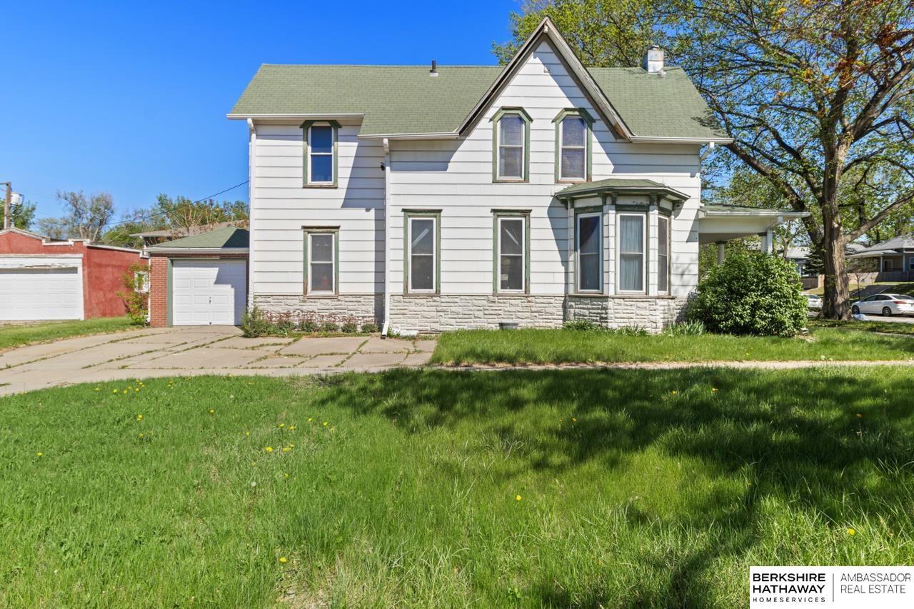 Lincoln, Nebraska 68508, United States, 2 Bedrooms Bedrooms, ,2 BathroomsBathrooms,Residential,Pending,124349