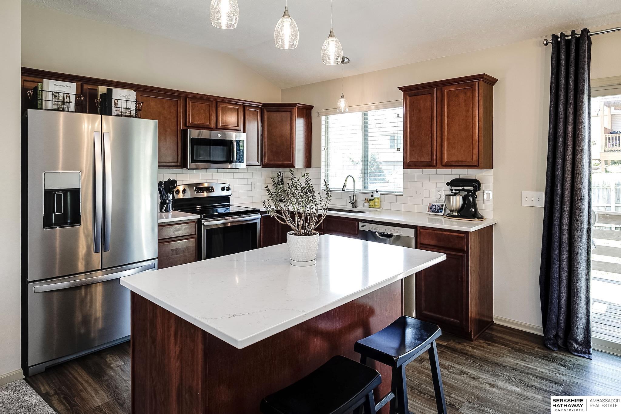 Omaha, Nebraska 68135, United States, 3 Bedrooms Bedrooms, ,2 BathroomsBathrooms,Residential,Active,191299