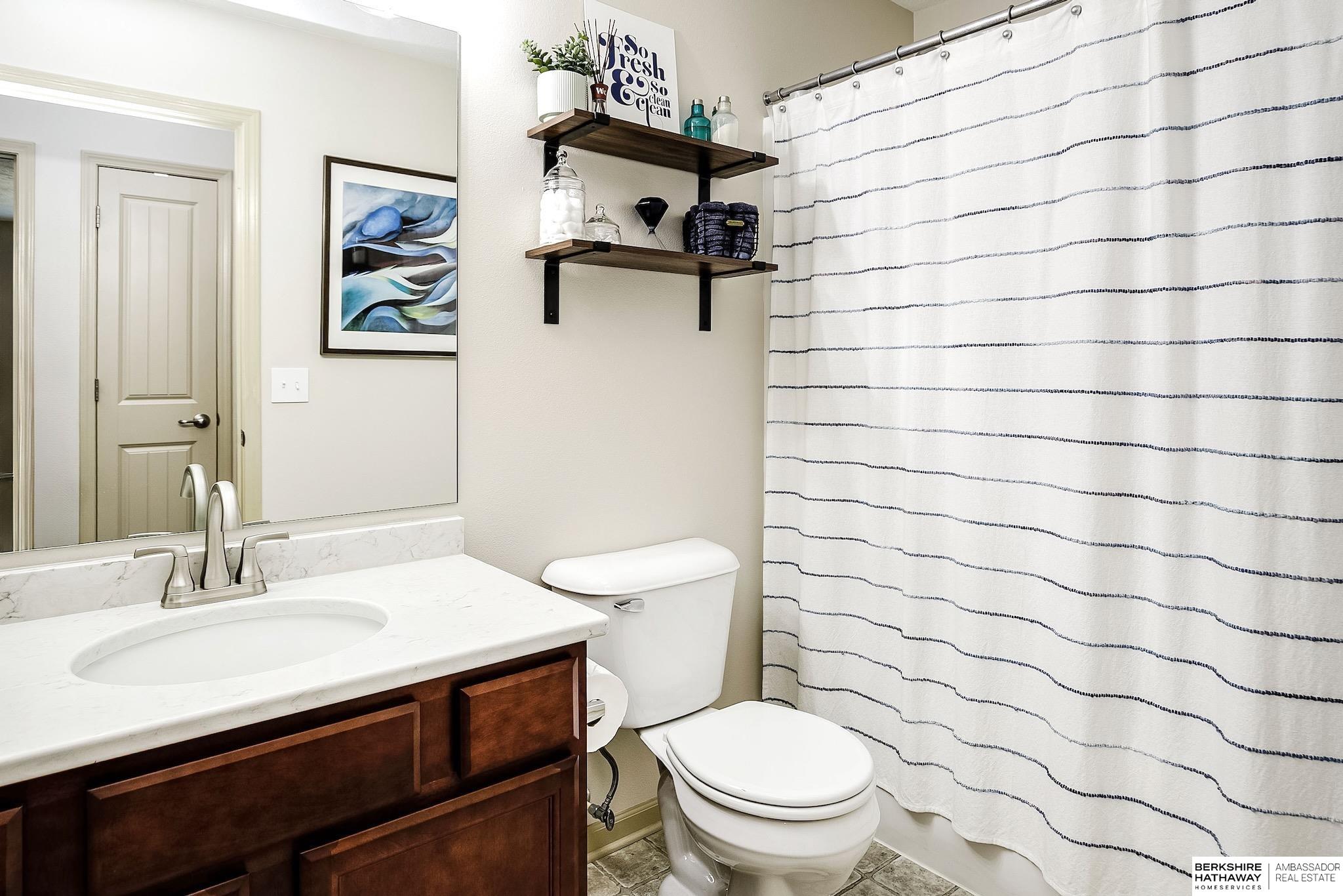 Omaha, Nebraska 68135, United States, 3 Bedrooms Bedrooms, ,2 BathroomsBathrooms,Residential,Active,191299