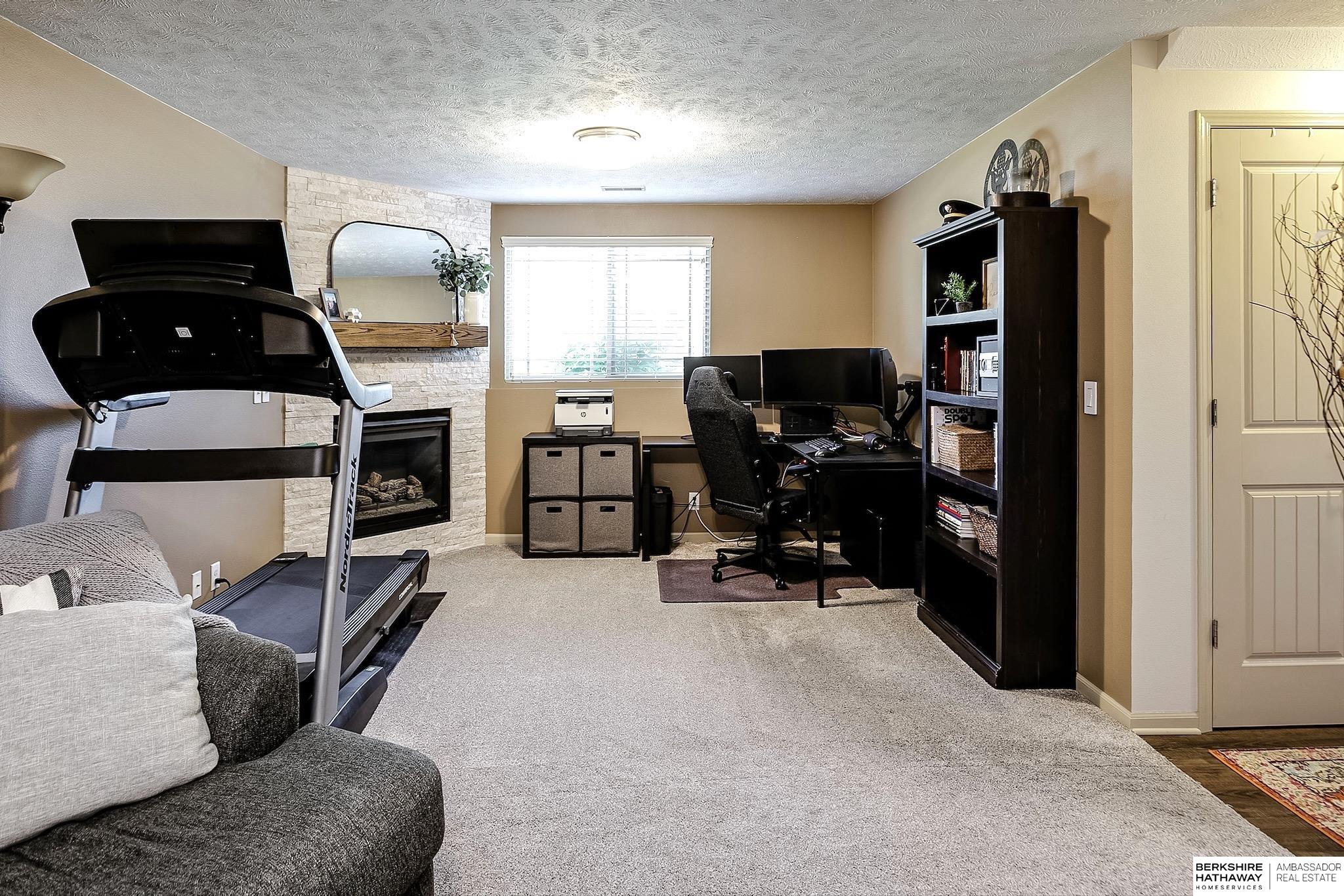 Omaha, Nebraska 68135, United States, 3 Bedrooms Bedrooms, ,2 BathroomsBathrooms,Residential,Active,191299