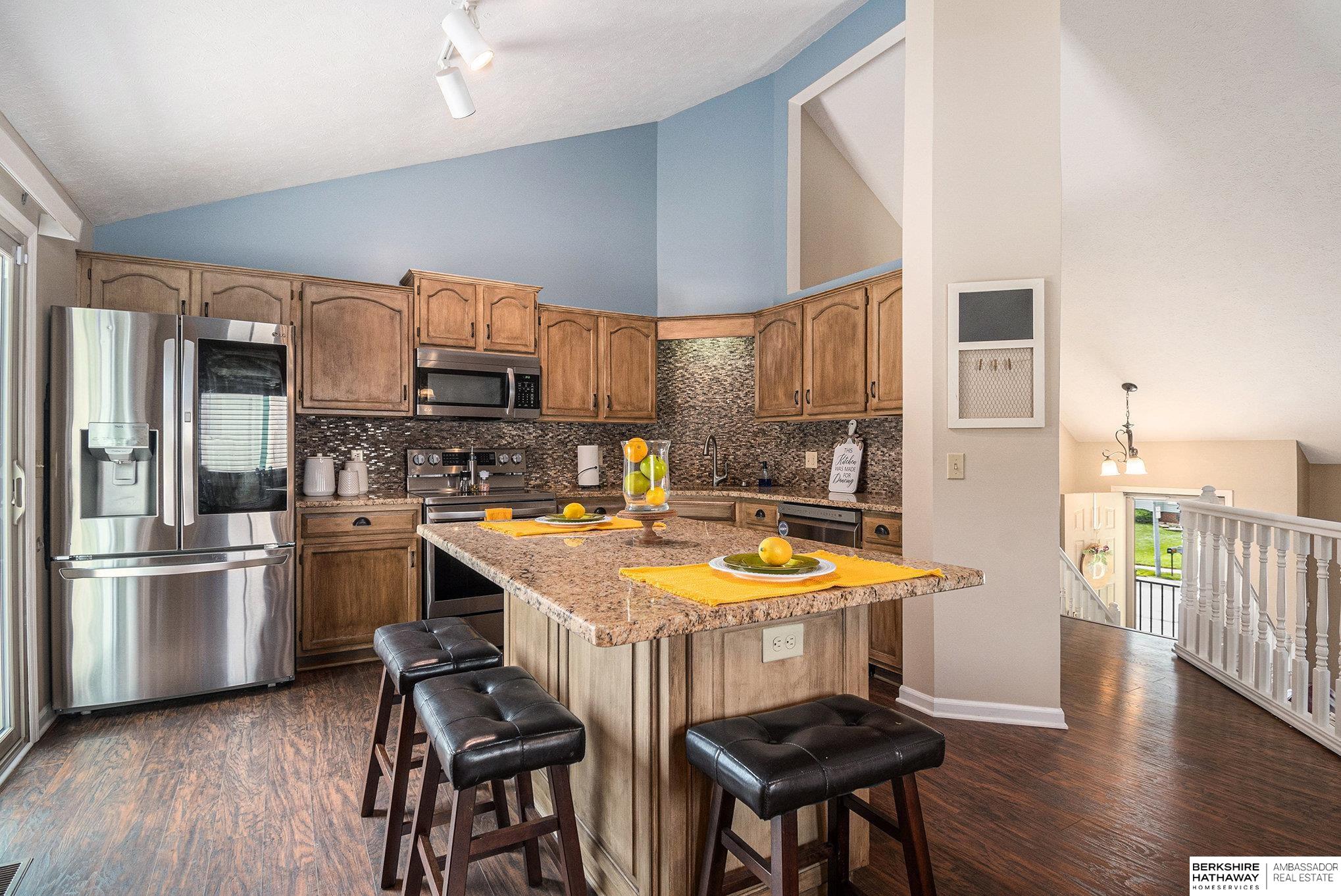 Papillion, Nebraska 68133, United States, 3 Bedrooms Bedrooms, ,2 BathroomsBathrooms,Residential,Pending,185819