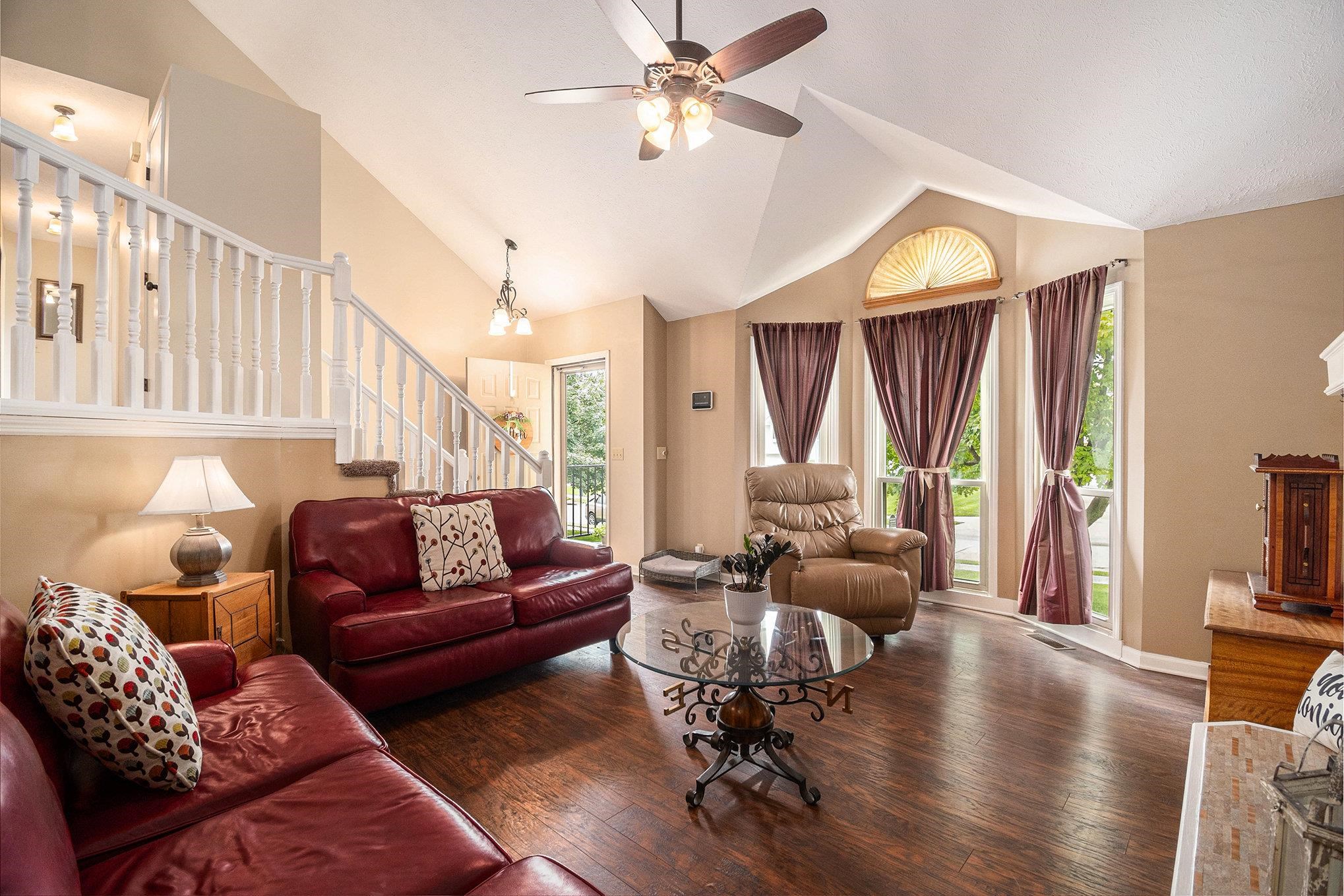 Papillion, Nebraska 68133, United States, 3 Bedrooms Bedrooms, ,2 BathroomsBathrooms,Residential,Pending,185819