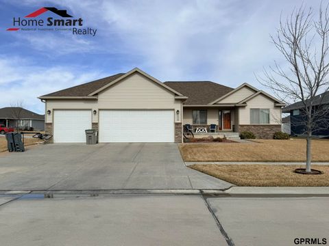 Photo of 5010 Beckys Way, Lincoln, NE 68336 (MLS # 22603746)