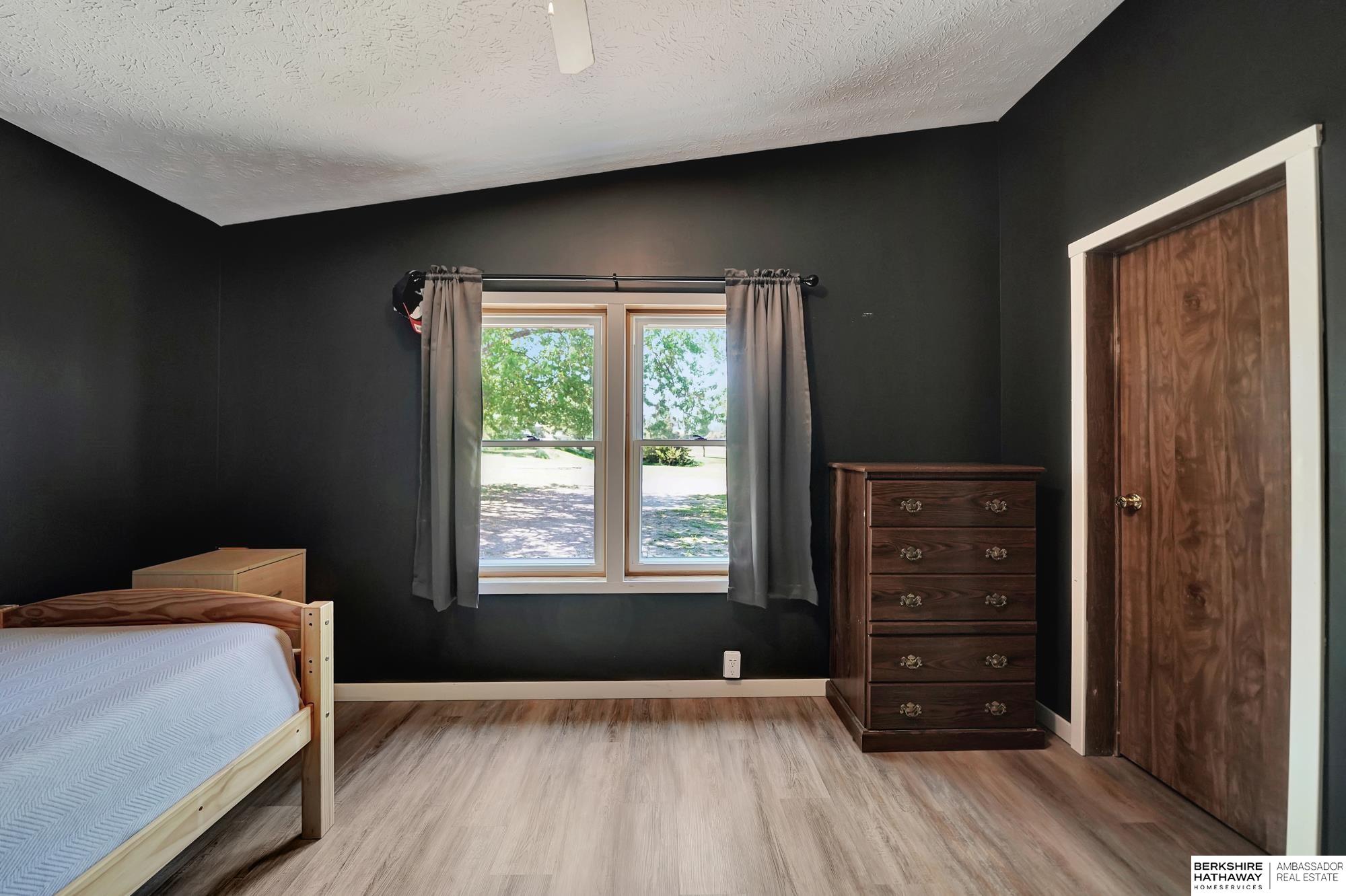 Eagle, Nebraska 68347, United States, 4 Bedrooms Bedrooms, ,2 BathroomsBathrooms,Residential,Pending,129204