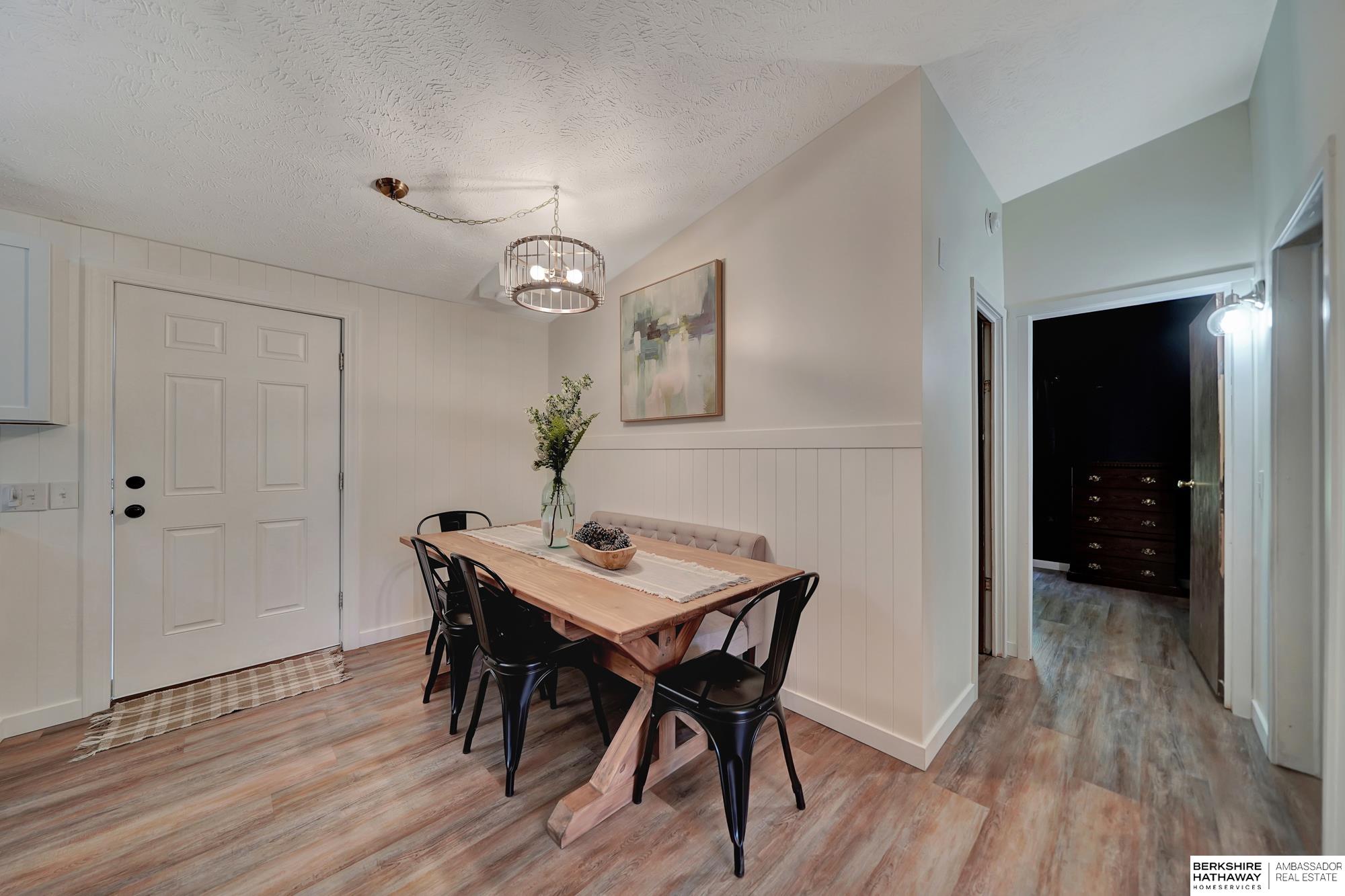 Eagle, Nebraska 68347, United States, 4 Bedrooms Bedrooms, ,2 BathroomsBathrooms,Residential,Pending,129204