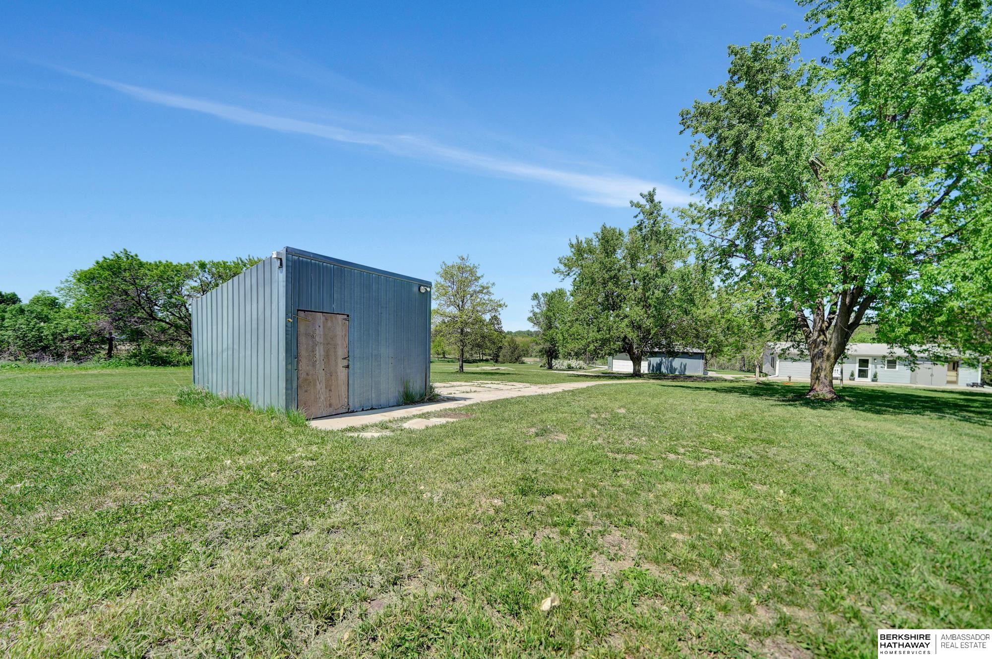 Eagle, Nebraska 68347, United States, 4 Bedrooms Bedrooms, ,2 BathroomsBathrooms,Residential,Pending,129204