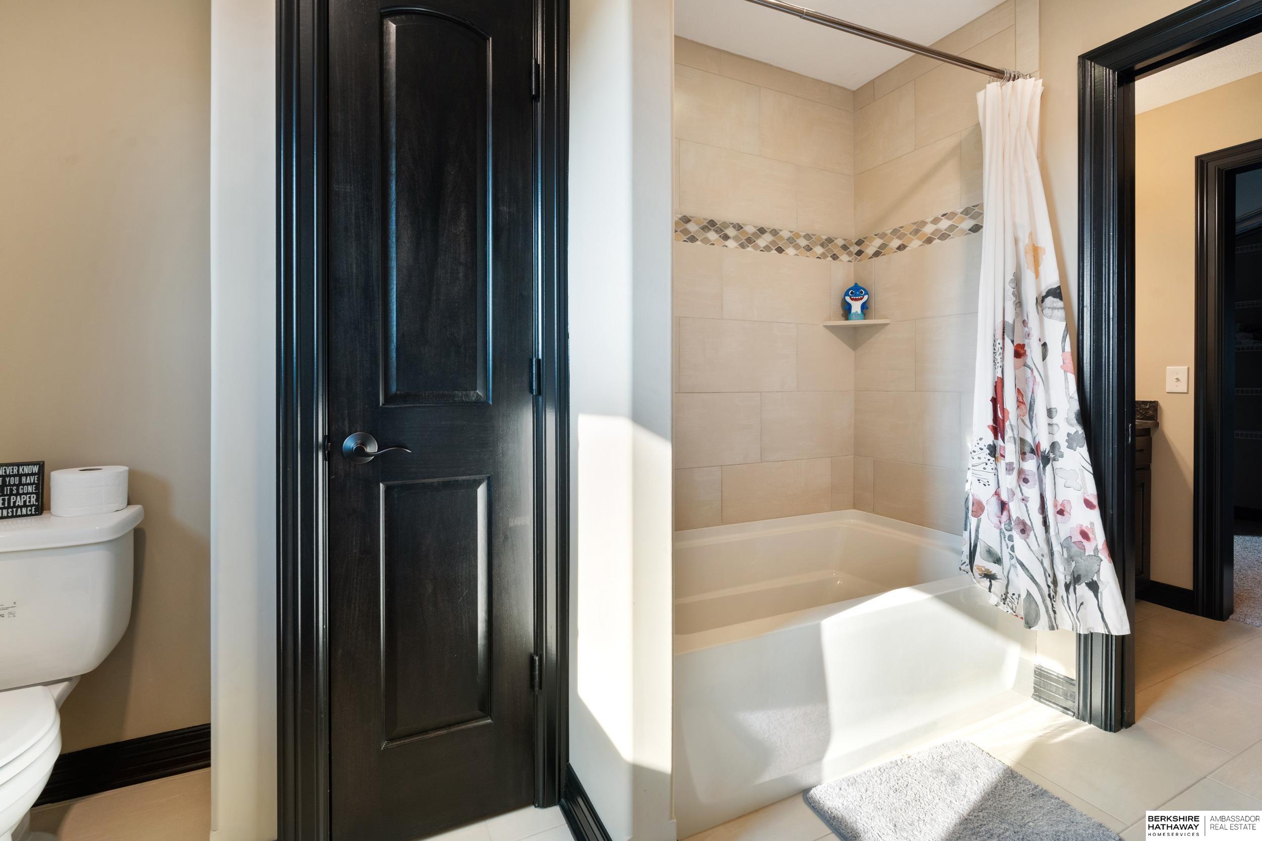 Omaha, Nebraska 68142, United States, 5 Bedrooms Bedrooms, ,5 BathroomsBathrooms,Residential,Active,177877