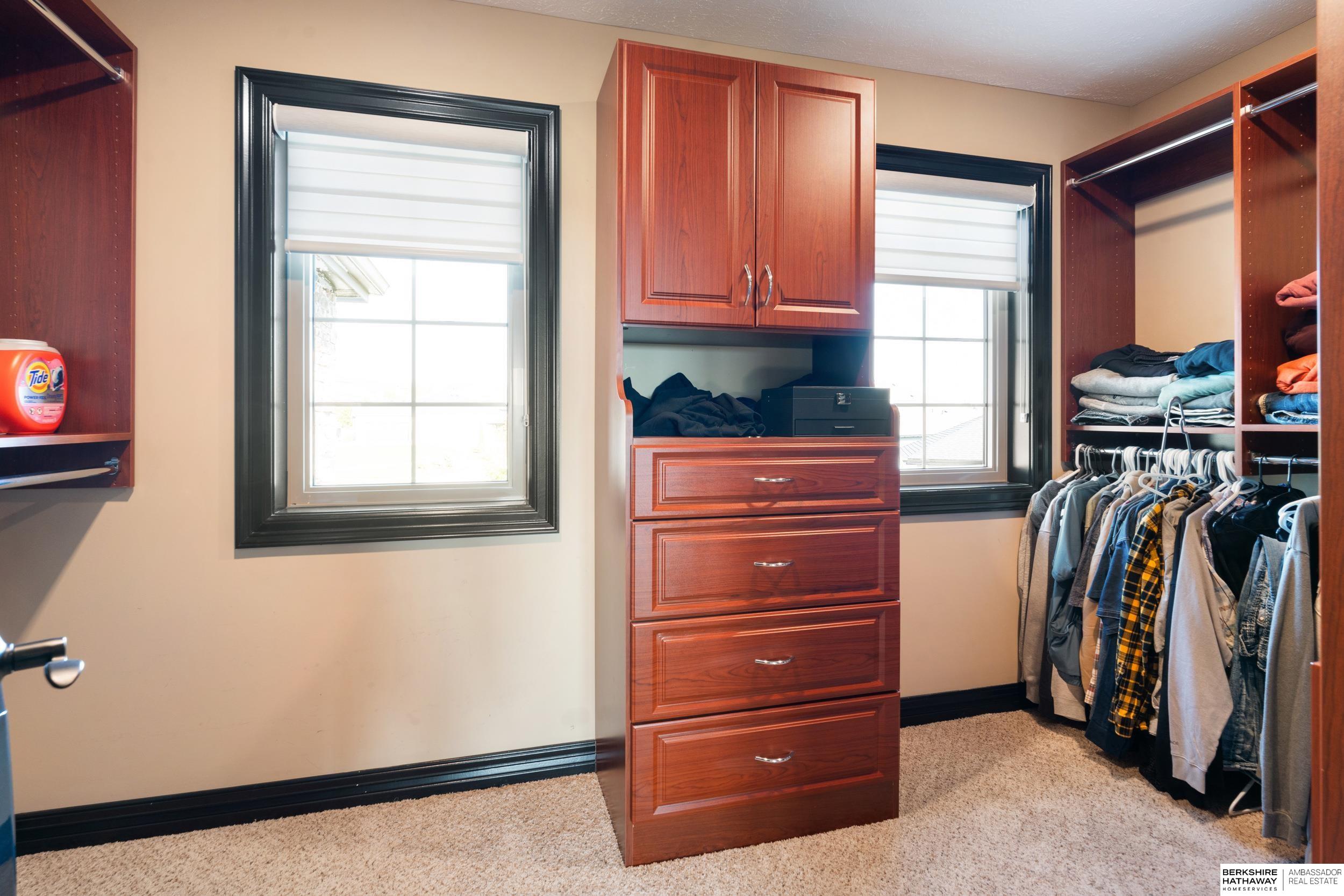 Omaha, Nebraska 68142, United States, 5 Bedrooms Bedrooms, ,5 BathroomsBathrooms,Residential,Active,177877