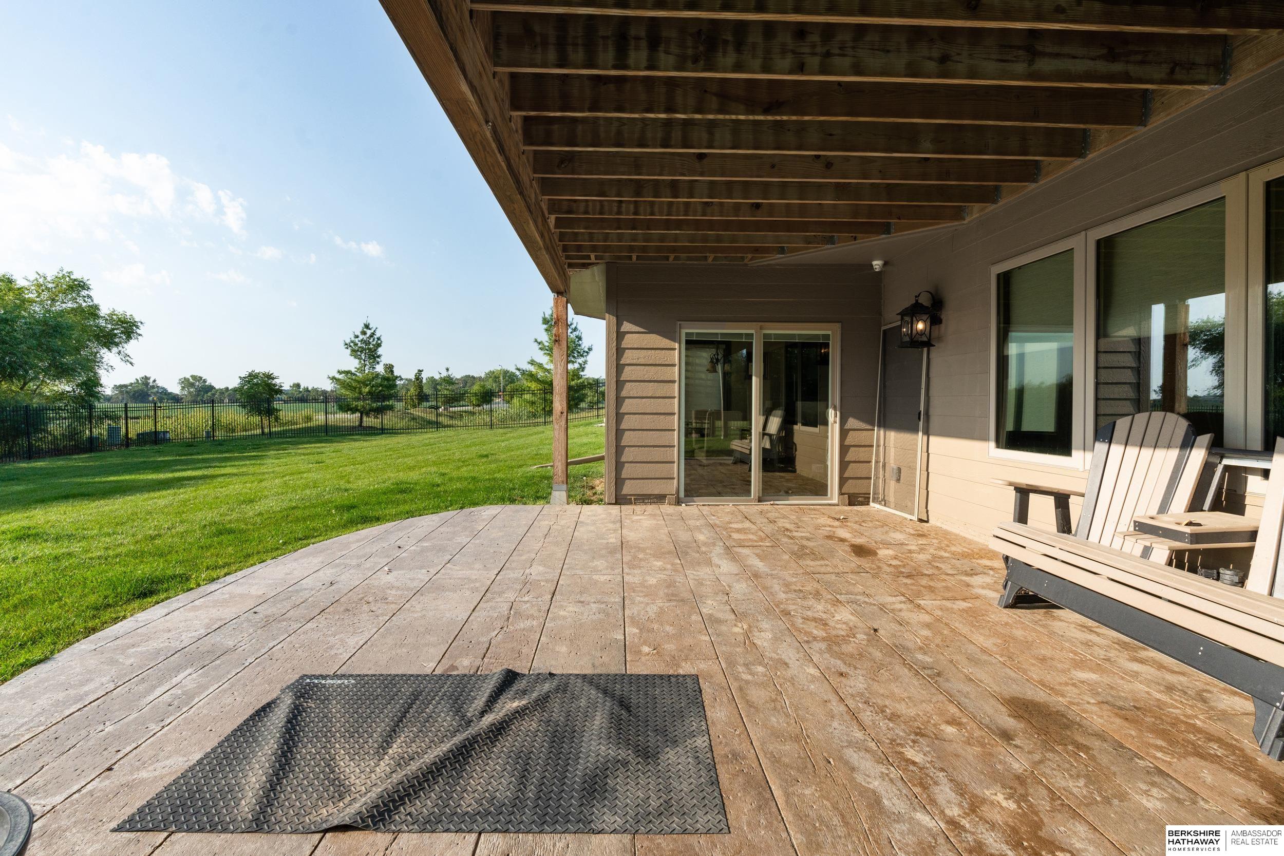 Omaha, Nebraska 68142, United States, 5 Bedrooms Bedrooms, ,5 BathroomsBathrooms,Residential,Active,177877