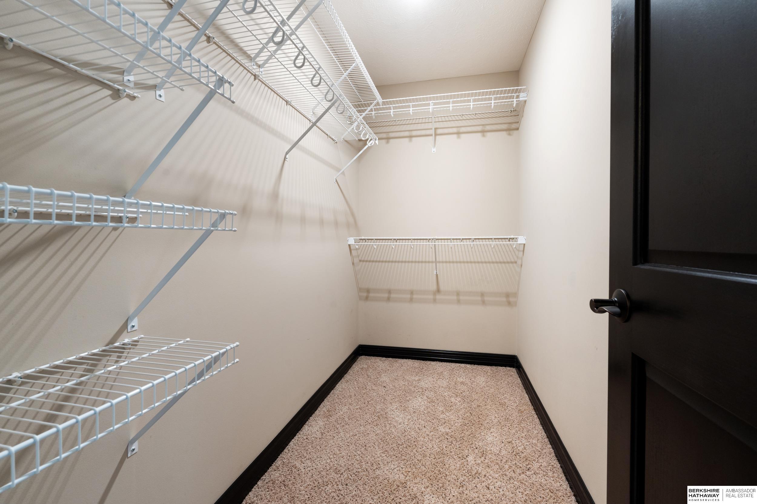 Omaha, Nebraska 68142, United States, 5 Bedrooms Bedrooms, ,5 BathroomsBathrooms,Residential,Active,177877