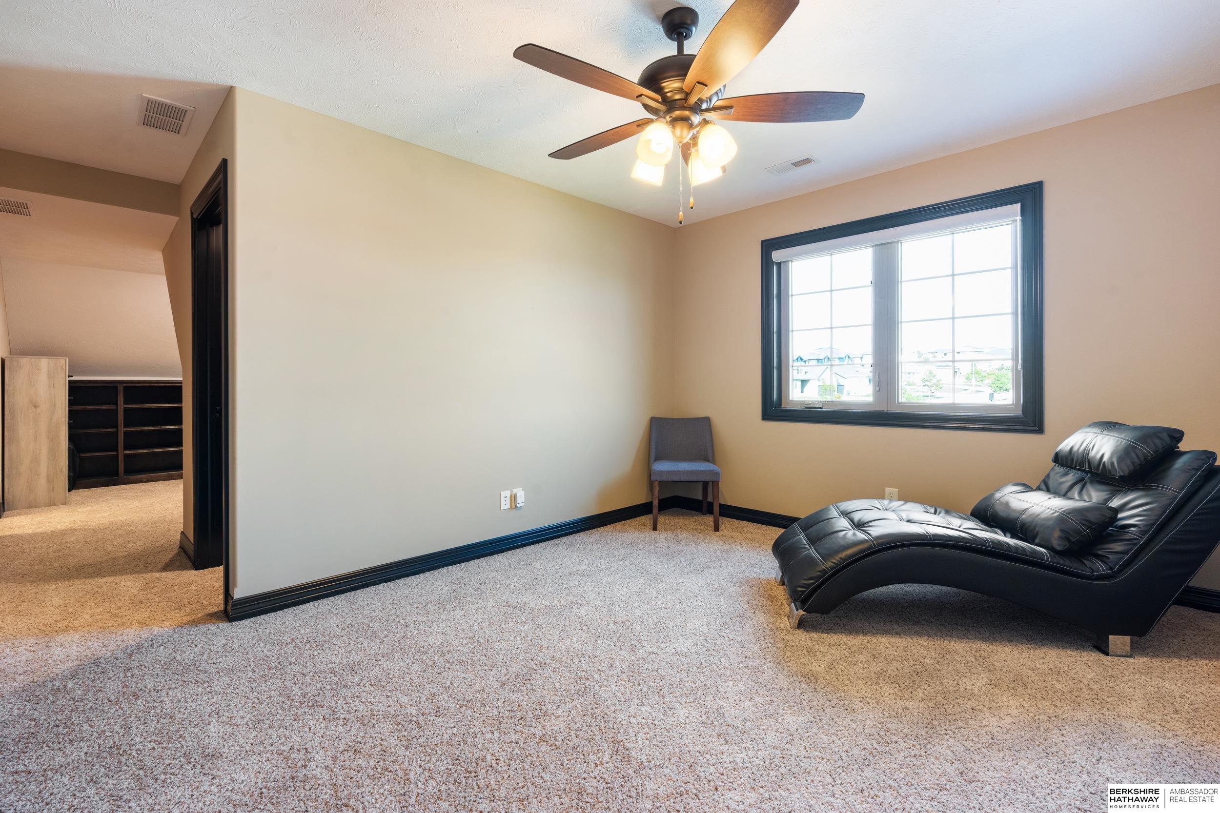 Omaha, Nebraska 68142, United States, 5 Bedrooms Bedrooms, ,5 BathroomsBathrooms,Residential,Active,177877