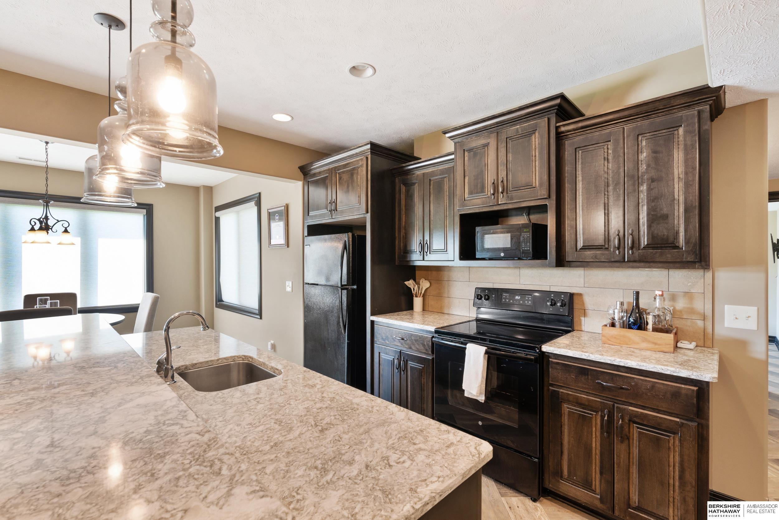 Omaha, Nebraska 68142, United States, 5 Bedrooms Bedrooms, ,5 BathroomsBathrooms,Residential,Active,177877