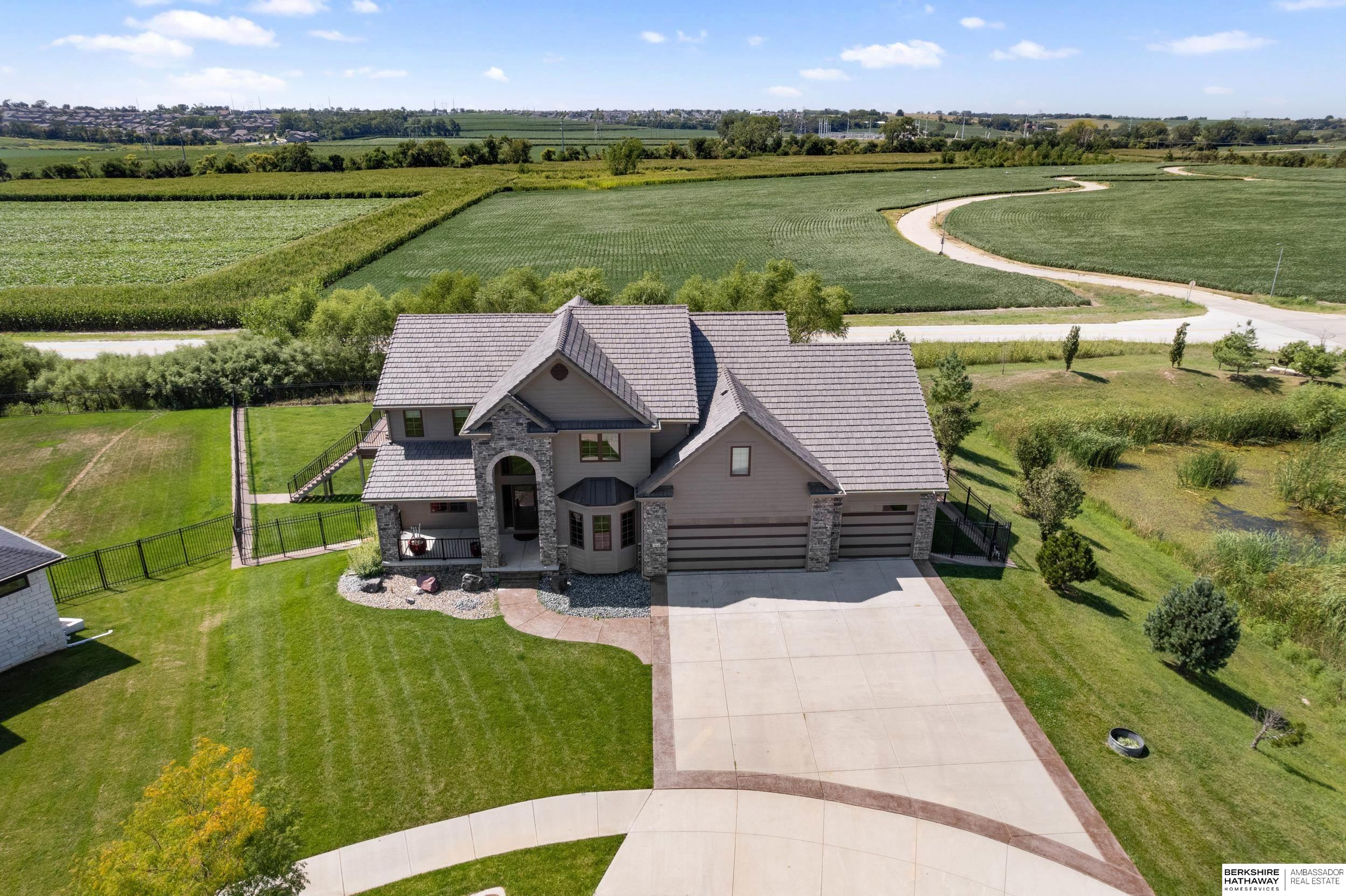 Omaha, Nebraska 68142, United States, 5 Bedrooms Bedrooms, ,5 BathroomsBathrooms,Residential,Active,177877