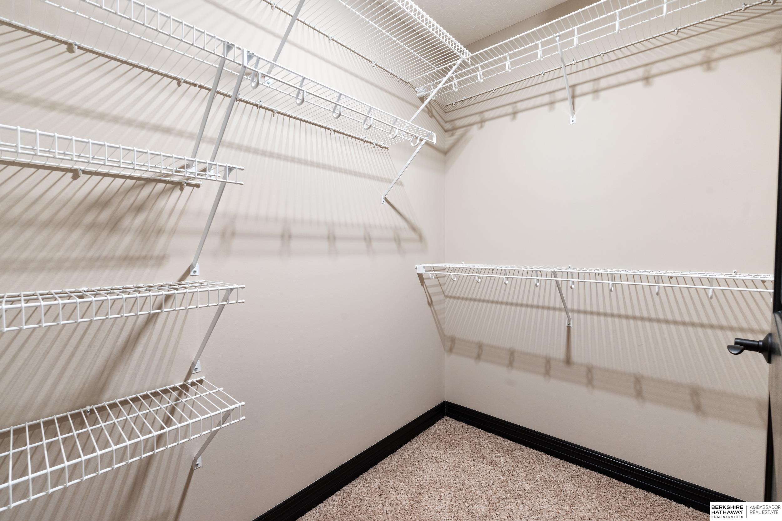 Omaha, Nebraska 68142, United States, 5 Bedrooms Bedrooms, ,5 BathroomsBathrooms,Residential,Active,177877