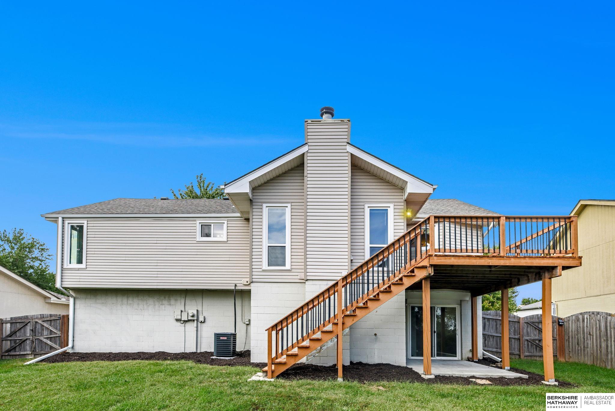 Papillion, Nebraska 68046, United States, 4 Bedrooms Bedrooms, ,3 BathroomsBathrooms,Residential,Active,220712