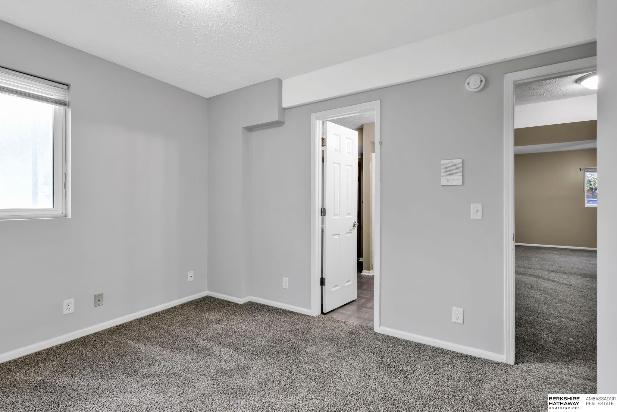 Papillion, Nebraska 68046, United States, 4 Bedrooms Bedrooms, ,3 BathroomsBathrooms,Residential,Active,220712