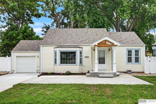 7205 MINNE LUSA BLVD, OMAHA, NE 68112 - Image bc8d5c4c69b8fe9ba59b675df2e57dd9/85355412