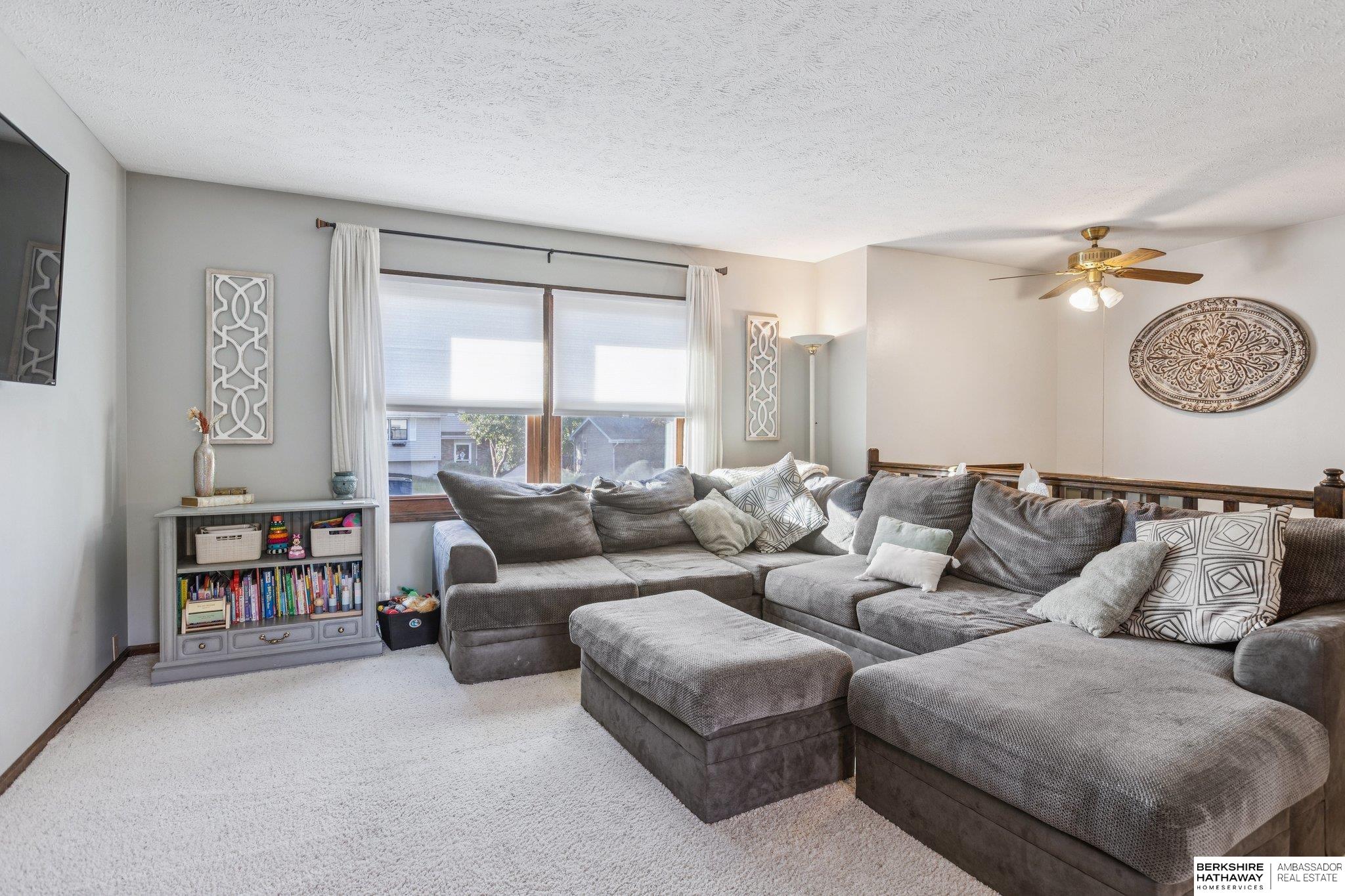 Omaha, Nebraska 68137, United States, 3 Bedrooms Bedrooms, ,2 BathroomsBathrooms,Residential,Active,256835