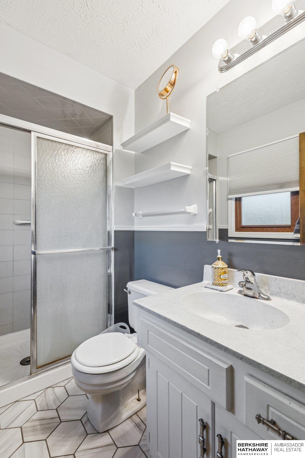 Omaha, Nebraska 68137, United States, 3 Bedrooms Bedrooms, ,2 BathroomsBathrooms,Residential,Active,256835