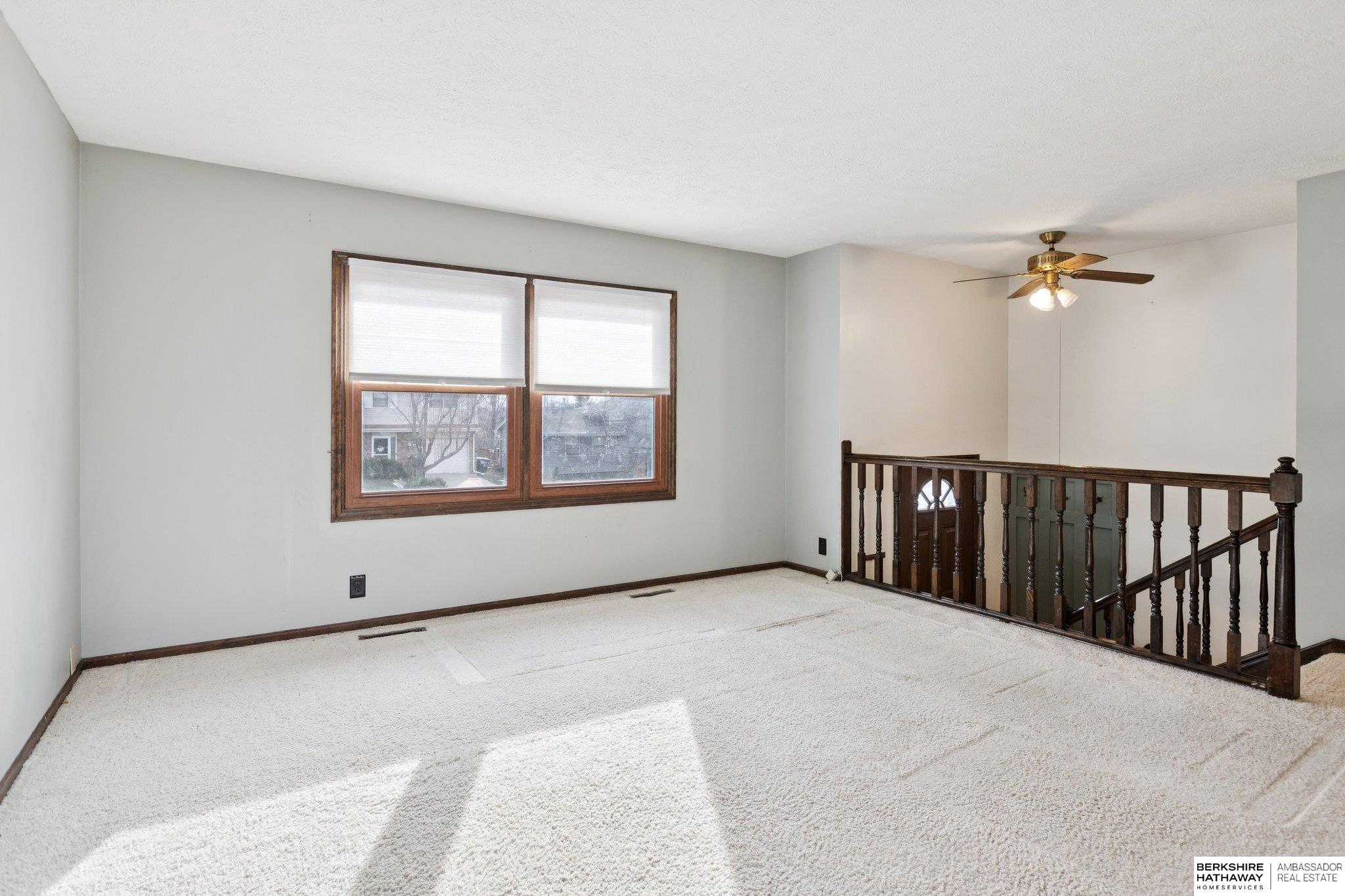 Omaha, Nebraska 68137, United States, 3 Bedrooms Bedrooms, ,2 BathroomsBathrooms,Residential,Active,256835