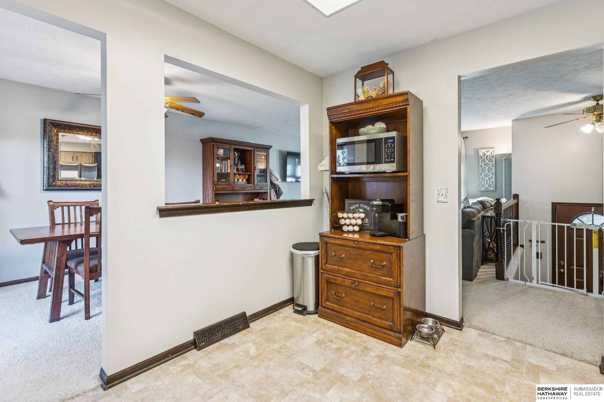 Omaha, Nebraska 68137, United States, 3 Bedrooms Bedrooms, ,2 BathroomsBathrooms,Residential,Active,256835