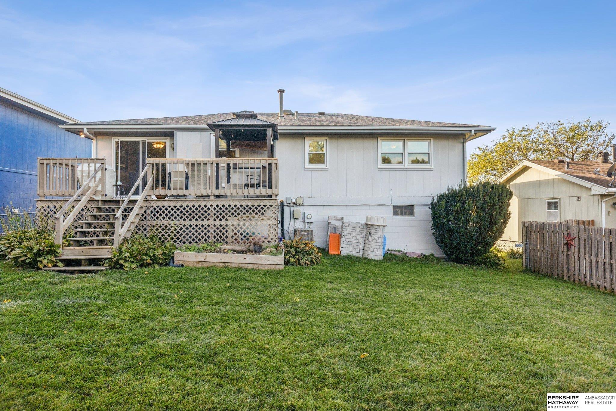 Omaha, Nebraska 68137, United States, 3 Bedrooms Bedrooms, ,2 BathroomsBathrooms,Residential,Active,256835