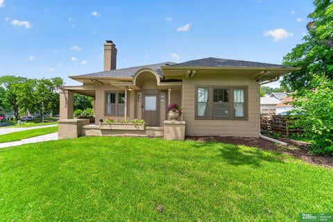 Photo of 2370 Fontenelle Boulevard, Omaha, NE 68104 (MLS # 22618258)