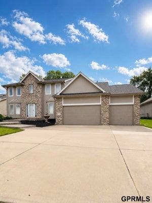 7417 S 93RD ST, LA VISTA, NE 68128 - Image bdb8a8aebda8f7dfb31137f0046c438a/2276080077