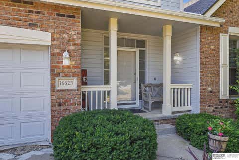 Photo of 16623 Taylor Street, Omaha, NE 68116 (MLS # 22620937)